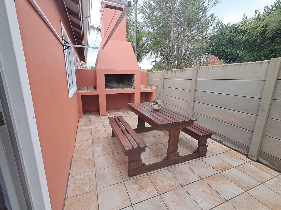 8 Bedroom Property for Sale in Colchester Eastern Cape